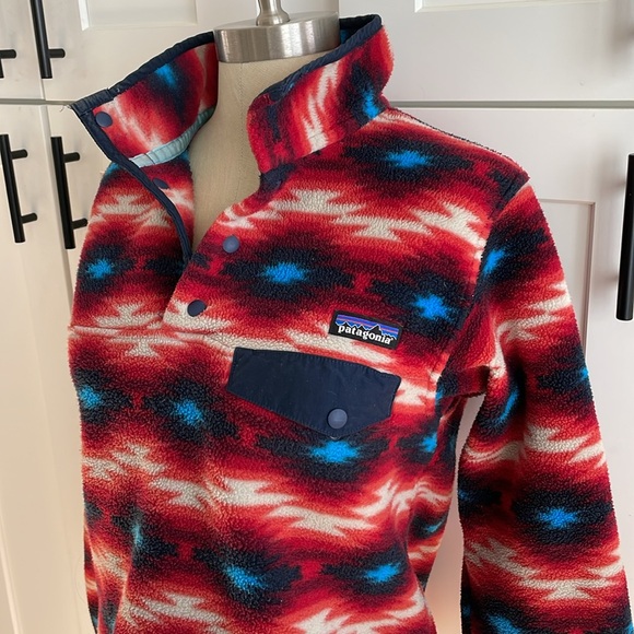 Patagonia Women’s Small Wild Desert Synchilla Fleece Pullover Red Aztec Print - Picture 2 of 8